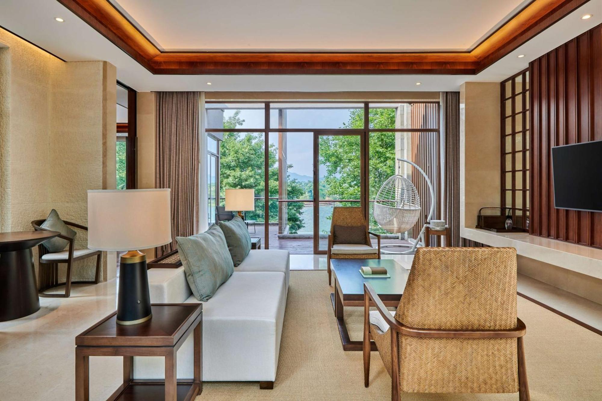 Lushan West Sea Resort, Curio Collection By Hilton Jiujiang  Ngoại thất bức ảnh